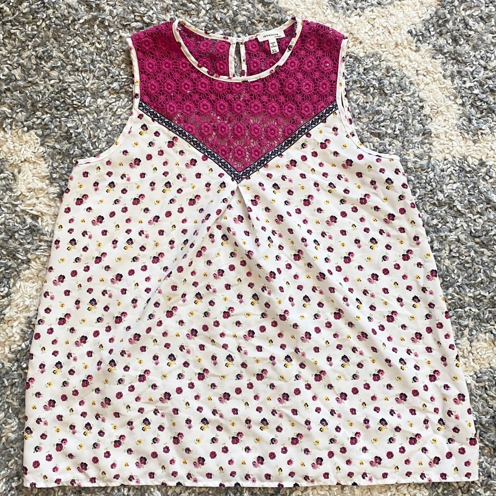 Girl’s Fuchsia Crocheted Sleeveless Blouse